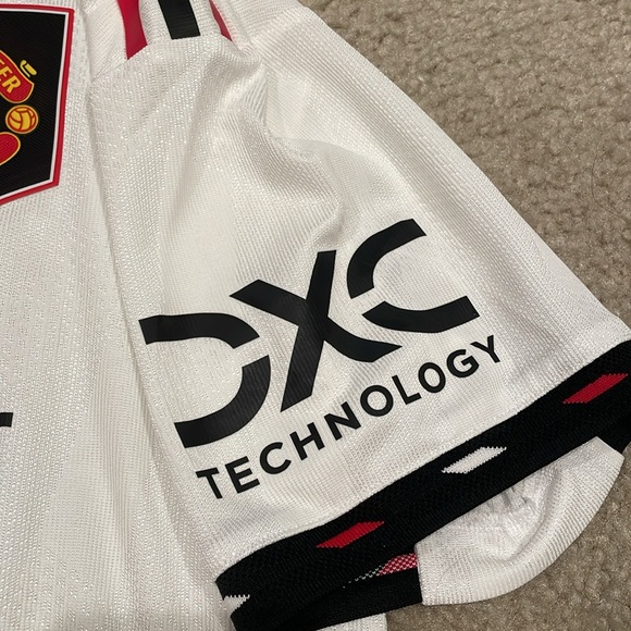 Cristiano Ronaldo Manchester United adidas 22/23 Away Jersey Men L NWOT never wo - Picture 6 of 11